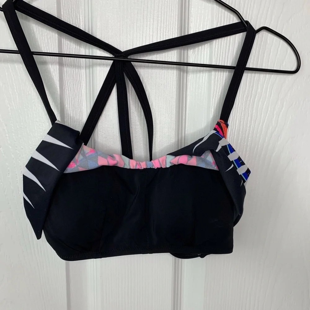 PINK Victoria Secret Swim Top - Picture 4 of 6